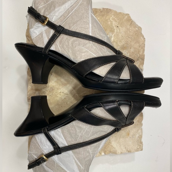 Softshoe by Medicus Black Leather Slingback Peep Toe Low Heel Sandals Sz 9.5 - Picture 4 of 16